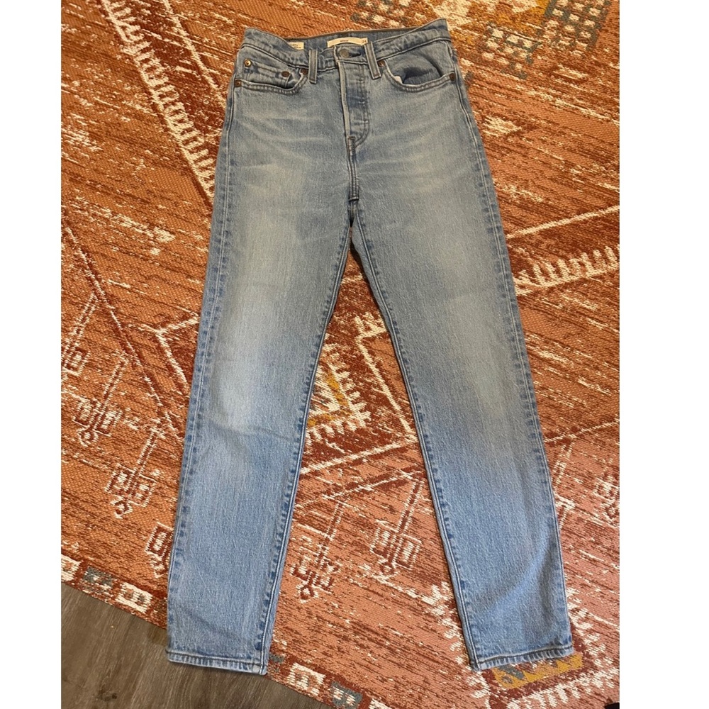 LEVI’S WEDGIE ICON FIT ANKLE WOMEN'S JEANS - Picture 4 of 7